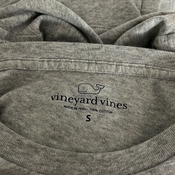 Vineyard Vines 100% cotton long sleeve tee - Picture 3 of 3